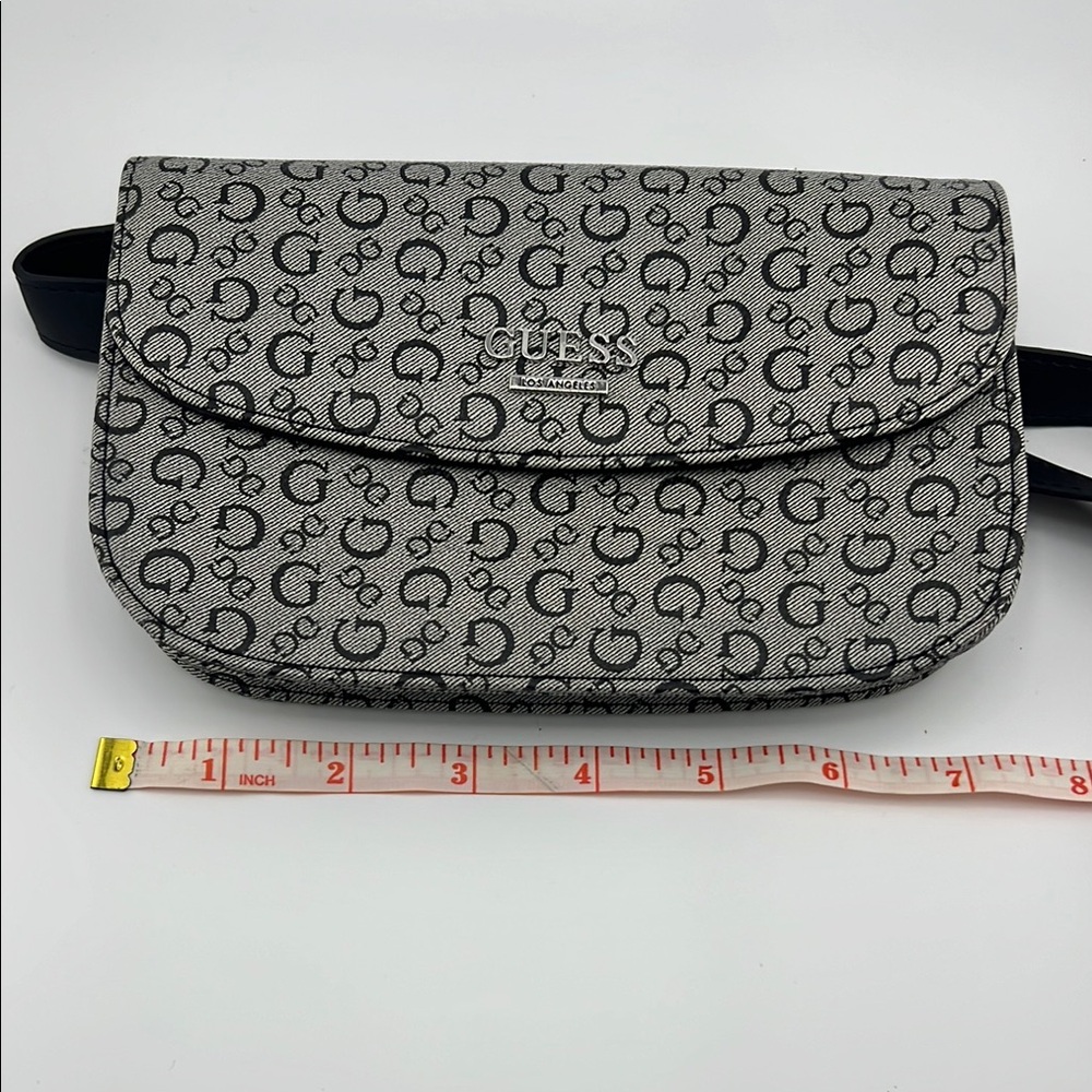 Guess Belt Bag - Picture 5 of 10